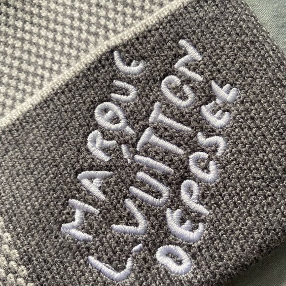 Louis Vuitton Monogram Checkered Hat in Gray and White - Picture 4 of 5
